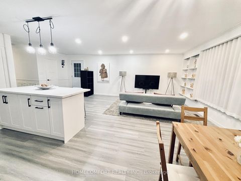 Photo 10 at 19 Beacham Crescent, Sullivan, Toronto