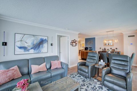 Photo 24 at 947 - 525 Wilson Avenue, Clanton Park, Toronto