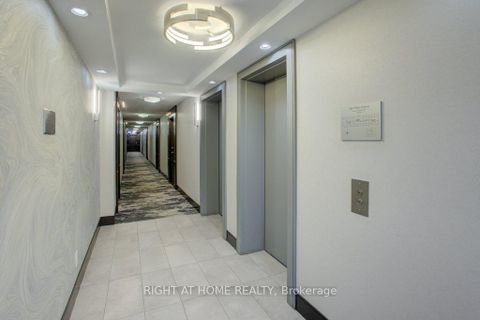 Photo 30 at 947 - 525 Wilson Avenue, Clanton Park, Toronto