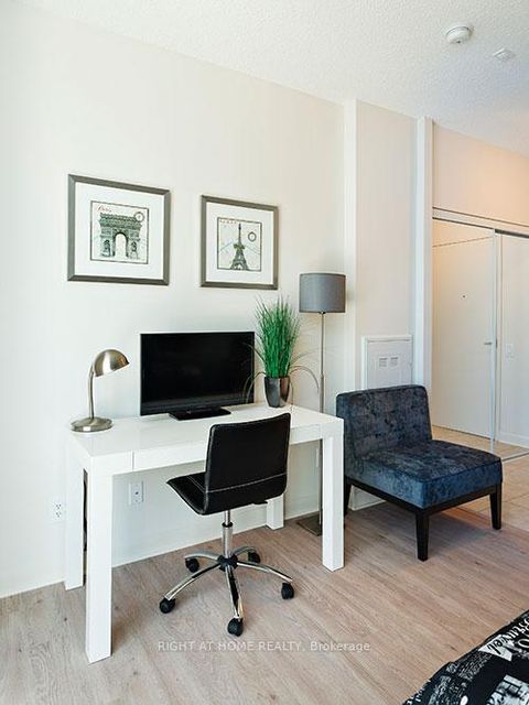 Photo 42 at 947 - 525 Wilson Avenue, Clanton Park, Toronto