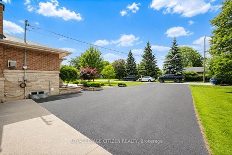 Photo 4 at 65 Faris Avenue, Nobleton, King