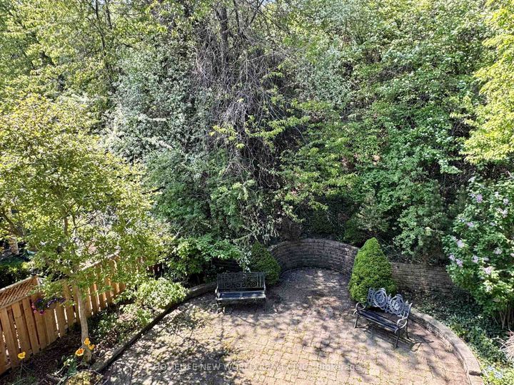 Photo 34 at 2326 Yorktown Circle, Central Erin Mills, Mississauga