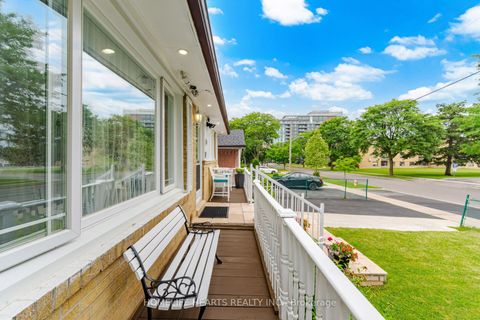 Photo 1 at 32 Jansusie Road, Clairville, Toronto