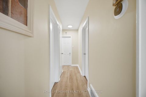 Photo 11 at 32 Jansusie Road, Clairville, Toronto