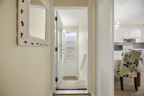 Photo 19 at 32 Jansusie Road, Clairville, Toronto
