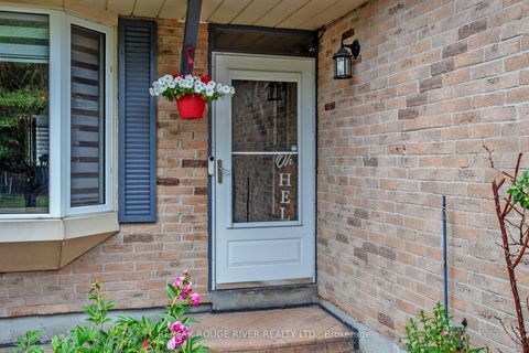 Photo 2 at 49 Gilmour Drive, Central, Ajax
