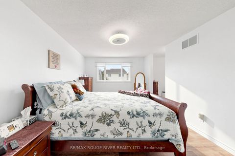 Photo 18 at 49 Gilmour Drive, Central, Ajax
