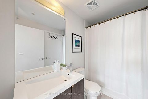 Photo 29 at 1407 - 199 Richmond Street W, Waterfront Communities C1, Toronto