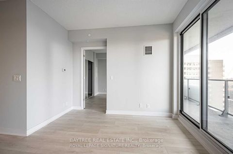 Photo 7 at 1506 - 2221 Yonge Street, Mount Pleasant West, Toronto