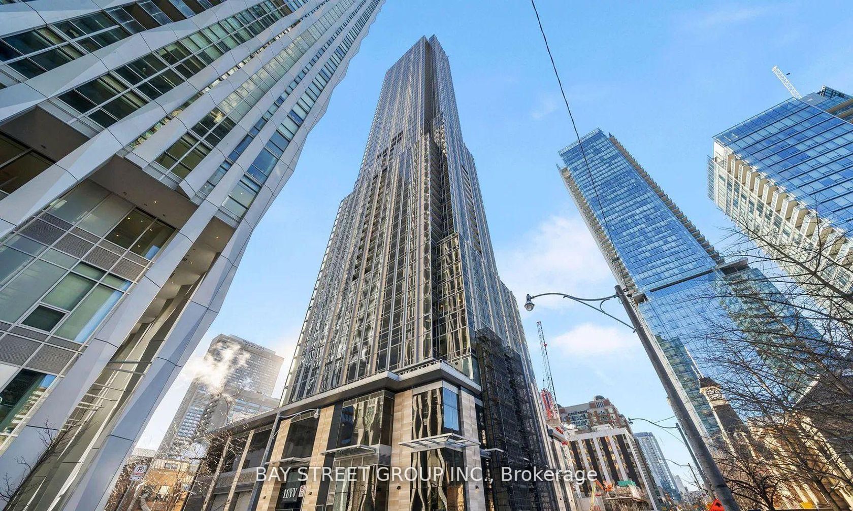 6006 - 11 Yorkville Avenue, Annex, Toronto 
