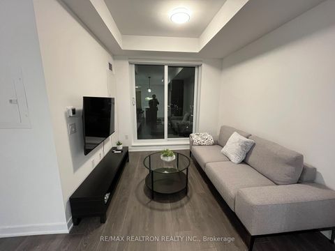 Photo 6 at 901 - 130 River Street, Regent Park, Toronto