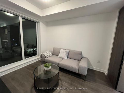 Photo 9 at 901 - 130 River Street, Regent Park, Toronto