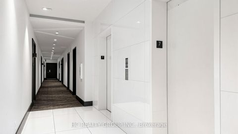 Photo 39 at 701 - 6 Parkwood Avenue, Casa Loma, Toronto