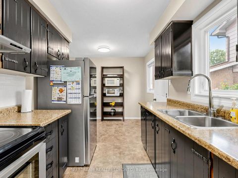 Photo 7 at 54 Ashridge Drive, Agincourt North, Toronto