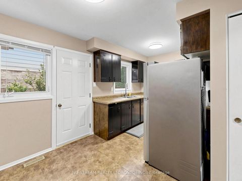 Photo 11 at 54 Ashridge Drive, Agincourt North, Toronto