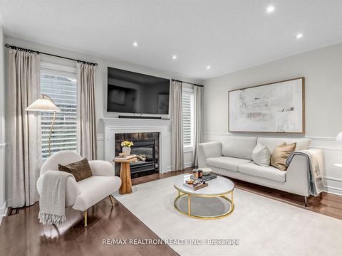 Photo 3 at 57 Skipton Trail, Bayview Wellington, Aurora