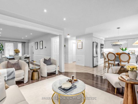 Photo 5 at 57 Skipton Trail, Bayview Wellington, Aurora
