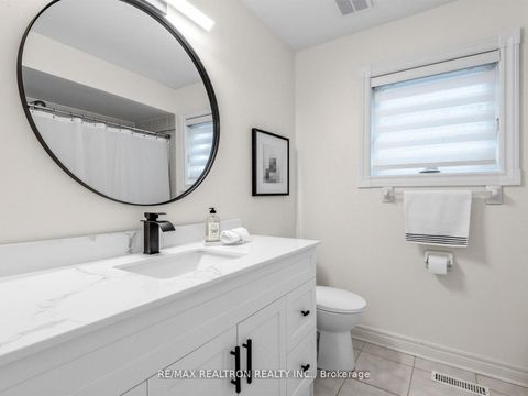 Photo 21 at 57 Skipton Trail, Bayview Wellington, Aurora