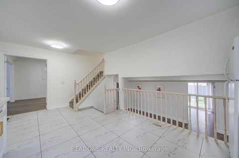 Photo 5 at 151 Fawcett Trail, Malvern, Toronto