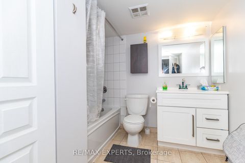Photo 4 at 1417 - 323 Richmond Street E, Moss Park, Toronto