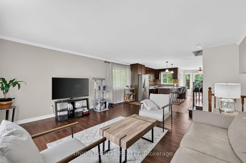 Photo 8 at 3132 Ravenshoe Road, Belhaven, Georgina