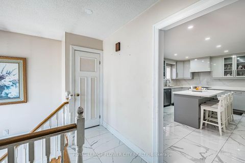 Photo 6 at 148 Dolores Road, Jane Heights, Toronto
