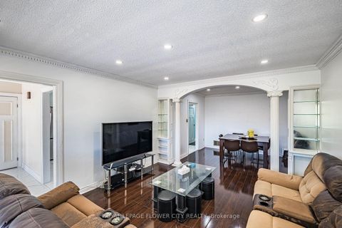 Photo 9 at 148 Dolores Road, Jane Heights, Toronto