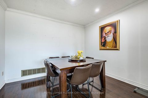 Photo 12 at 148 Dolores Road, Jane Heights, Toronto