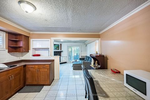 Photo 32 at 148 Dolores Road, Jane Heights, Toronto