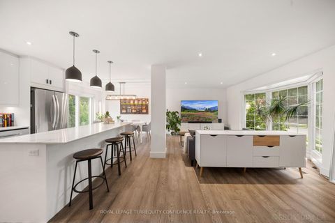 Photo 3 at 58 Shippigan Crescent, Don Valley Village, Toronto