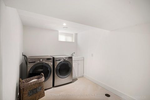 Photo 23 at 58 Shippigan Crescent, Don Valley Village, Toronto