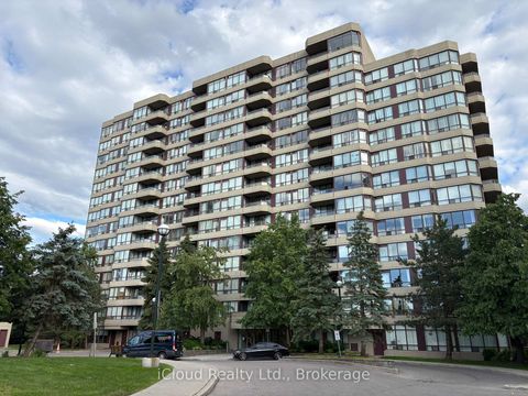 Photo 0 at 710 - 91 Townsgate Drive, Yorkhill, Vaughan