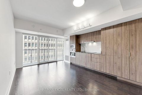 Photo 7 at 1408 - 955 Bay Street, Bay Street Corridor, Toronto