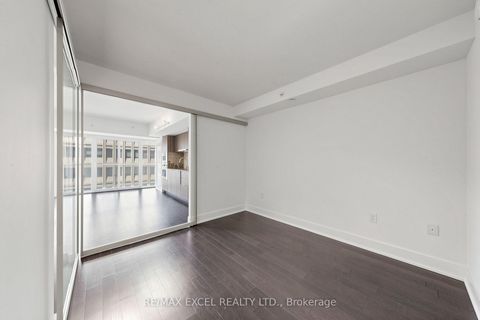 Photo 17 at 1408 - 955 Bay Street, Bay Street Corridor, Toronto