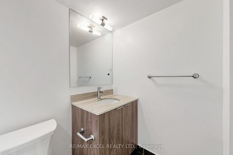 Photo 23 at 1408 - 955 Bay Street, Bay Street Corridor, Toronto