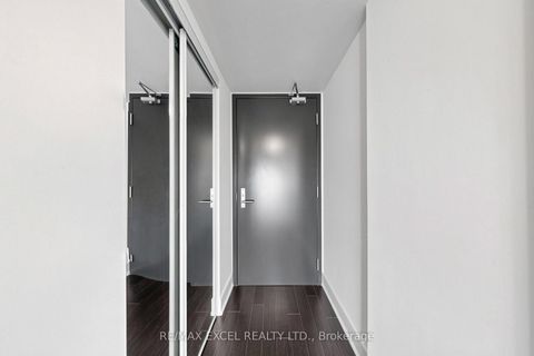 Photo 26 at 1408 - 955 Bay Street, Bay Street Corridor, Toronto