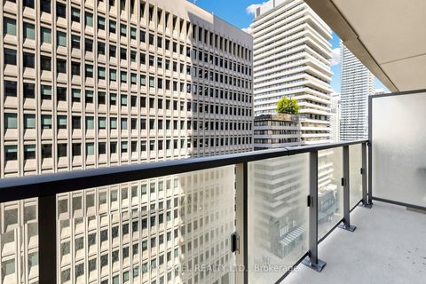 Photo 27 at 1408 - 955 Bay Street, Bay Street Corridor, Toronto