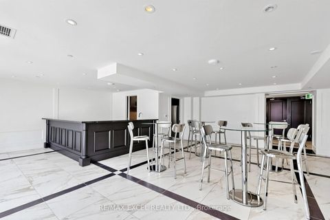 Photo 32 at 1408 - 955 Bay Street, Bay Street Corridor, Toronto
