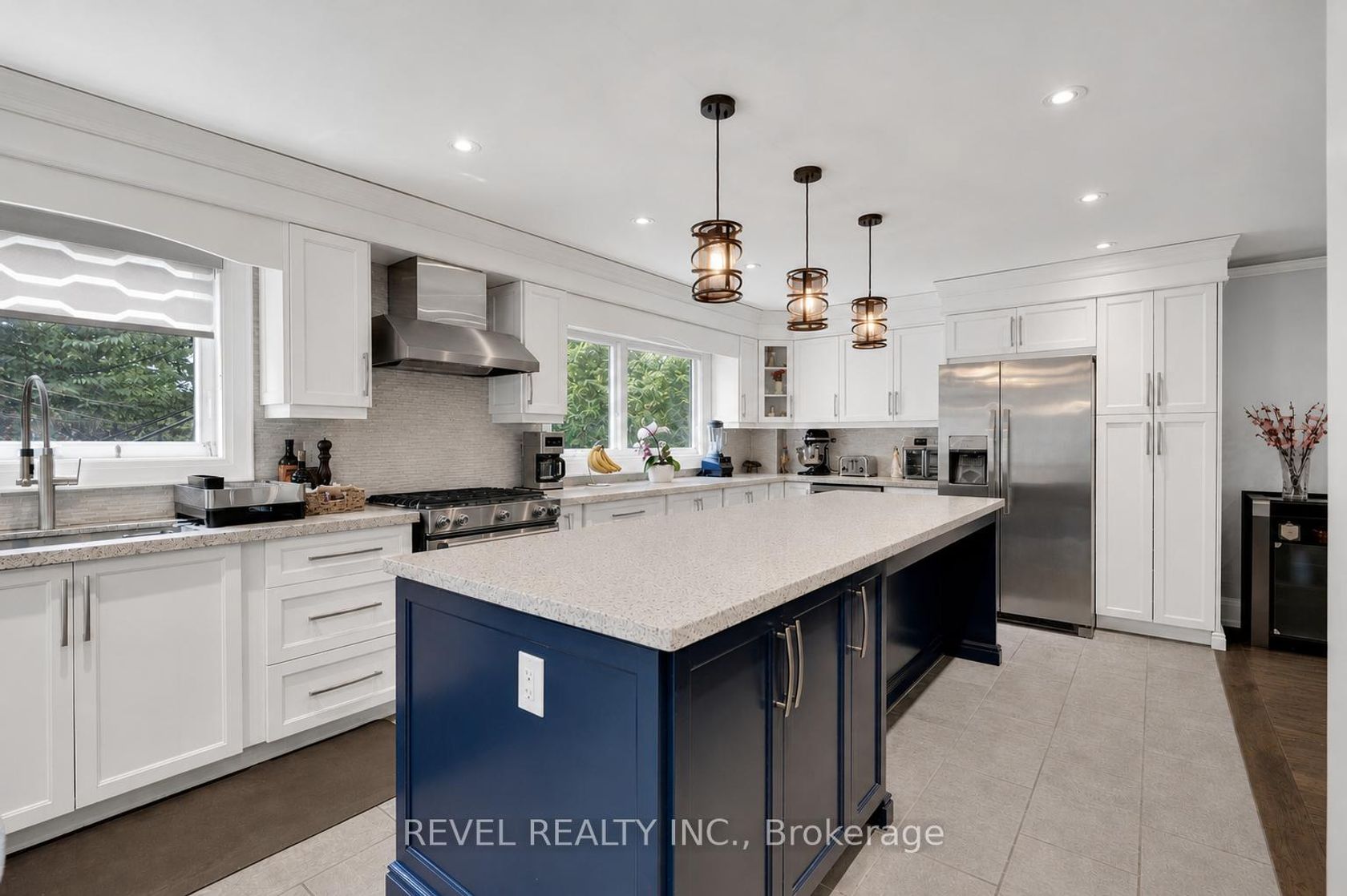 79 Arran Crescent, West Woodbridge, Vaughan photo 0