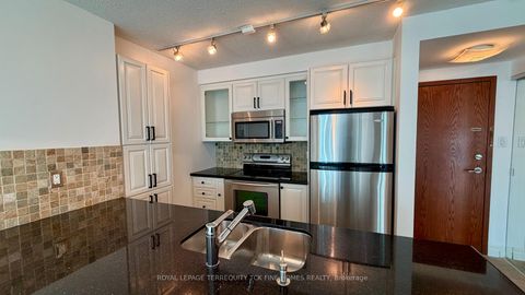 Photo 15 at 2604 - 10 Yonge Street, Waterfront Communities C1, Toronto