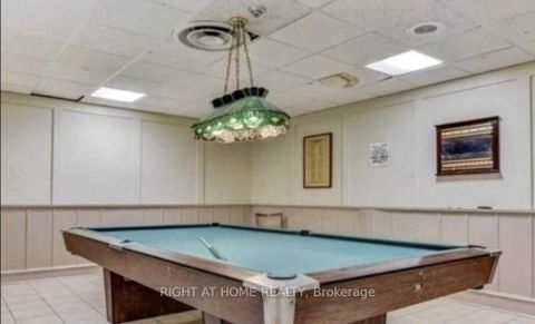 Photo 4 at 1415 - 260 Seneca Hill Drive, Don Valley Village, Toronto