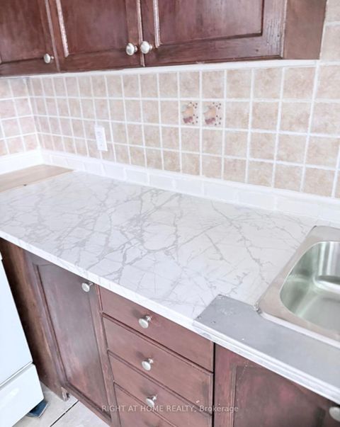 Photo 3 at 49 - 740 KENNEDY Road, Ionview, Toronto
