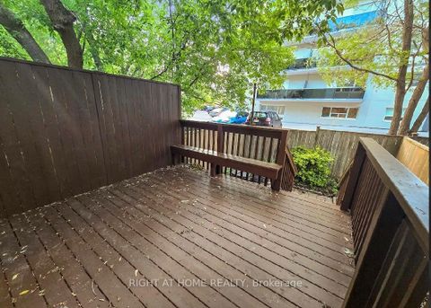 Photo 19 at 49 - 740 KENNEDY Road, Ionview, Toronto