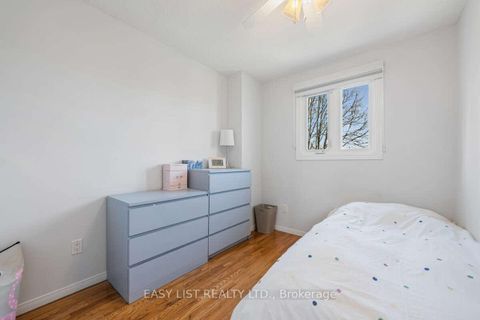 Photo 21 at 109 Whitney Place, Lakeview Estates, Vaughan