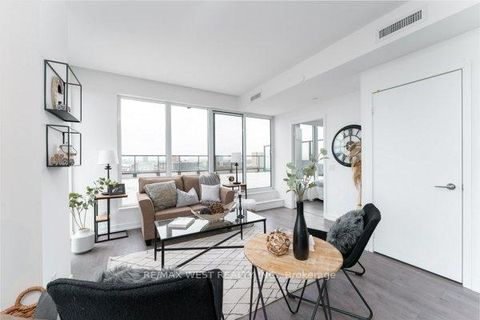 Photo 14 at 1207 - 270 Dufferin Street W, South Parkdale, Toronto