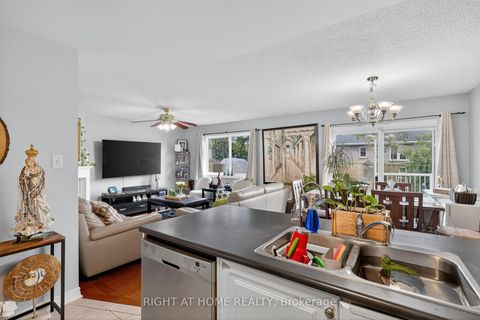 Photo 9 at 3 Player Drive, East Bayfield, Barrie