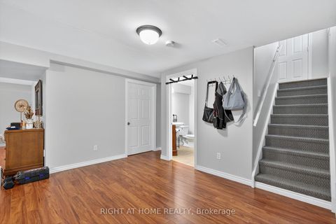 Photo 26 at 3 Player Drive, East Bayfield, Barrie