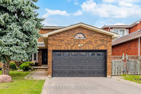 Photo 1 at 70 Embassy Drive, East Woodbridge, Vaughan