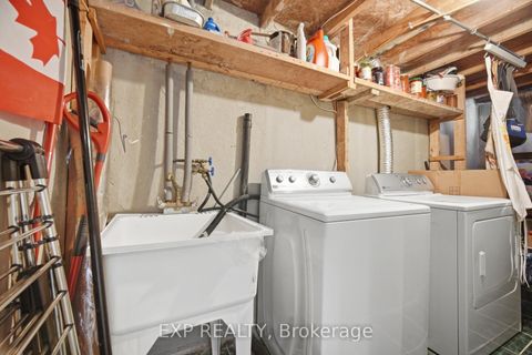 Photo 32 at 70 Embassy Drive, East Woodbridge, Vaughan