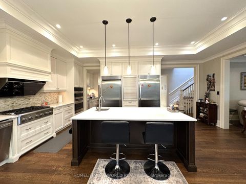 Photo 6 at 64 Montressor Drive, Windfields, Toronto